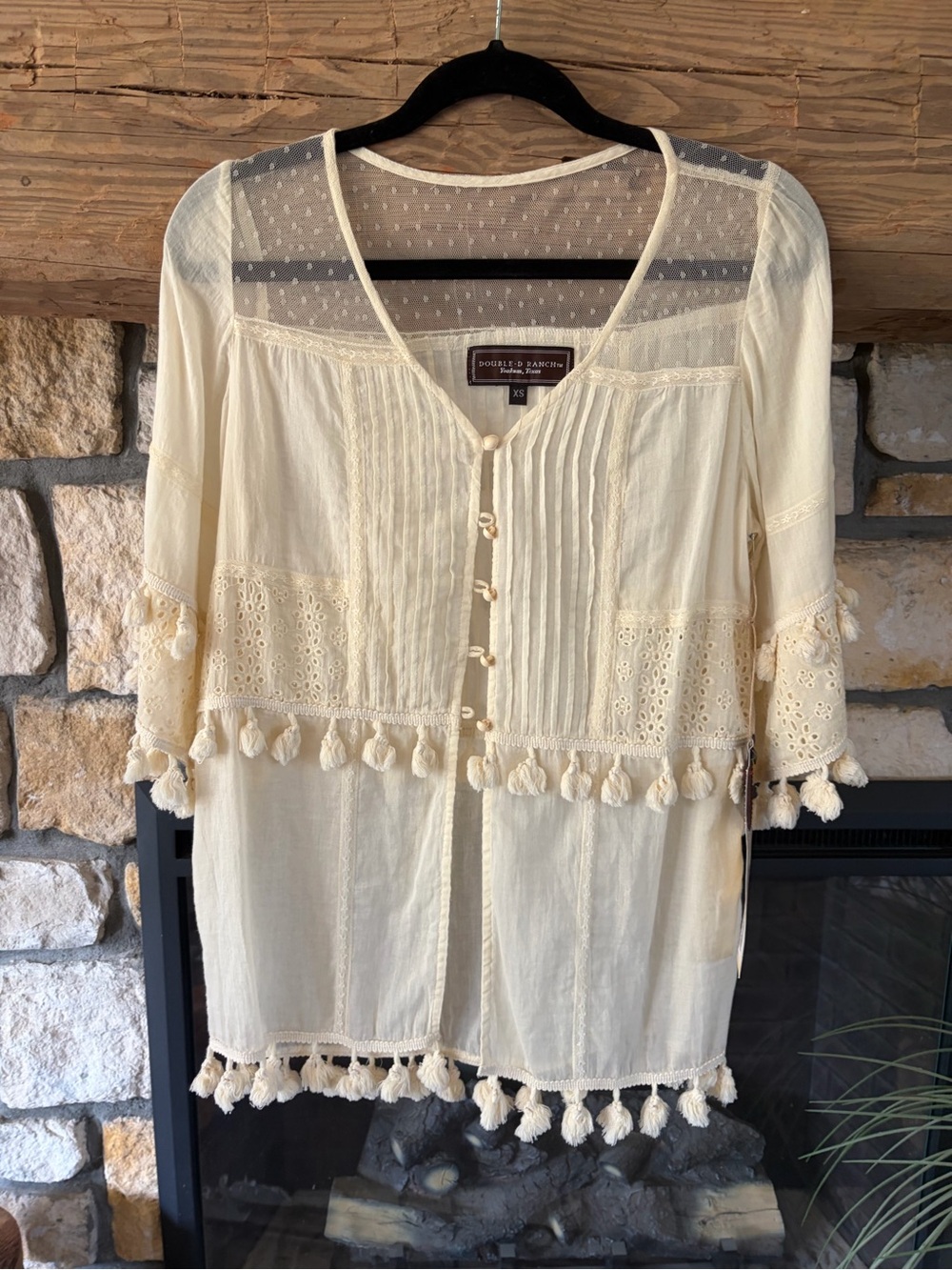 Double D Ranch Women's Cream Pleated Button-Front cottonblossom top